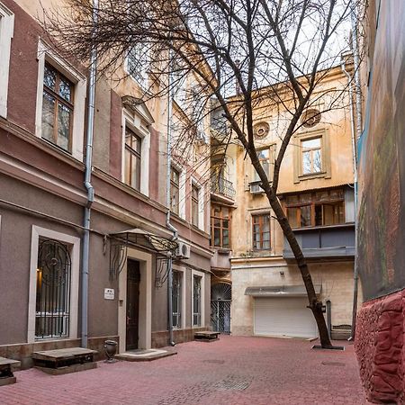 Grecheskaya Street Art Apartment 敖德萨 外观 照片