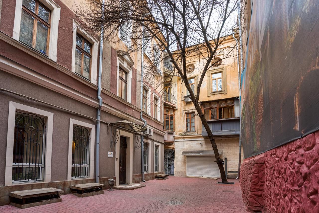 Grecheskaya Street Art Apartment 敖德萨 外观 照片